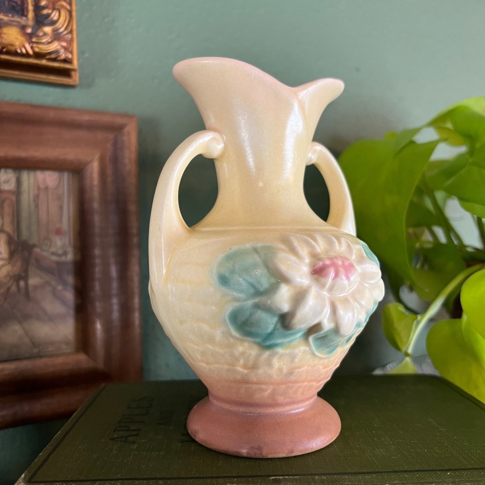 Vintage Hull Art Pottery  Double Handled Lilly Vase Made in the USA